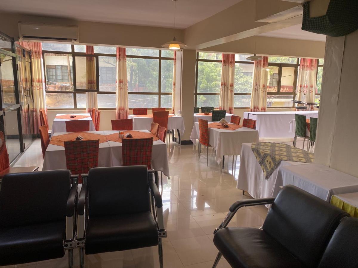Panama Inn Moshi Luaran gambar