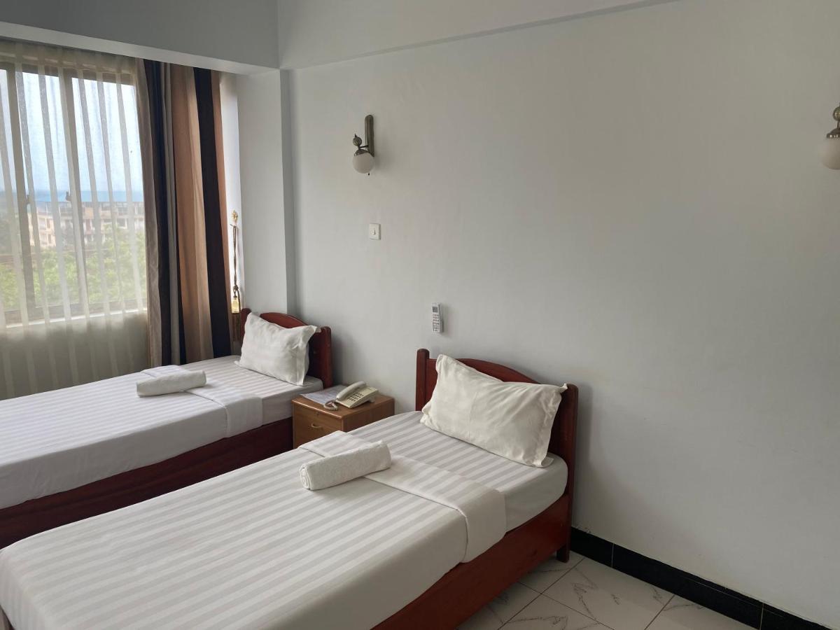 Panama Inn Moshi Luaran gambar