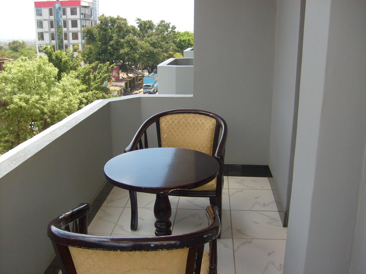 Panama Inn Moshi Luaran gambar
