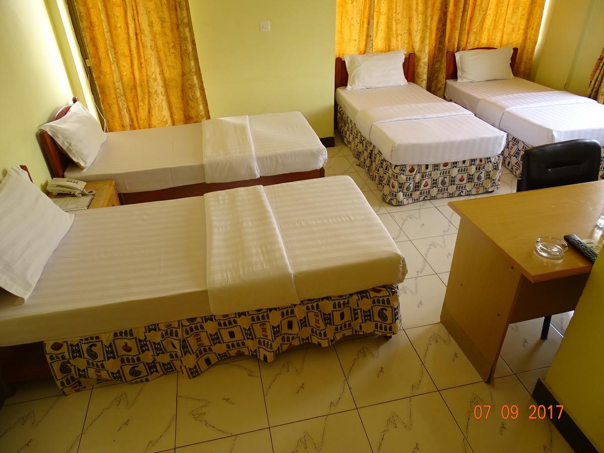 Panama Inn Moshi Luaran gambar